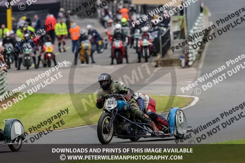 Vintage motorcycle club;eventdigitalimages;mallory park;mallory park trackday photographs;no limits trackdays;peter wileman photography;trackday digital images;trackday photos;vmcc festival 1000 bikes photographs